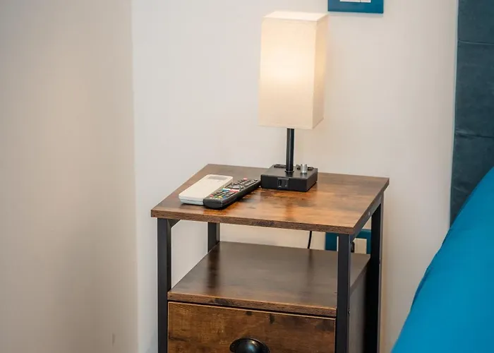 דירה Dimora Carafa לצ'ה